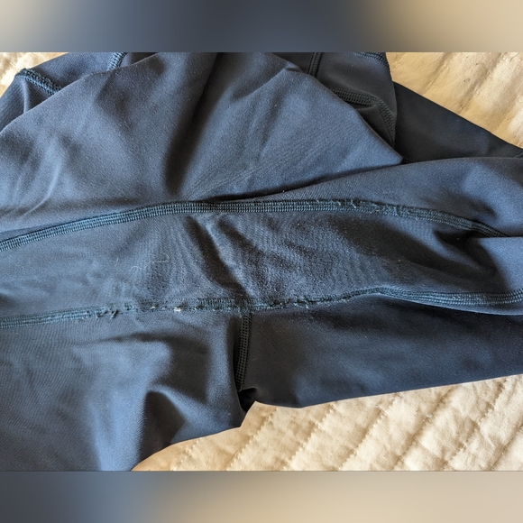 Lululemon All the Right Places 7/8 length - Picture 4 of 4